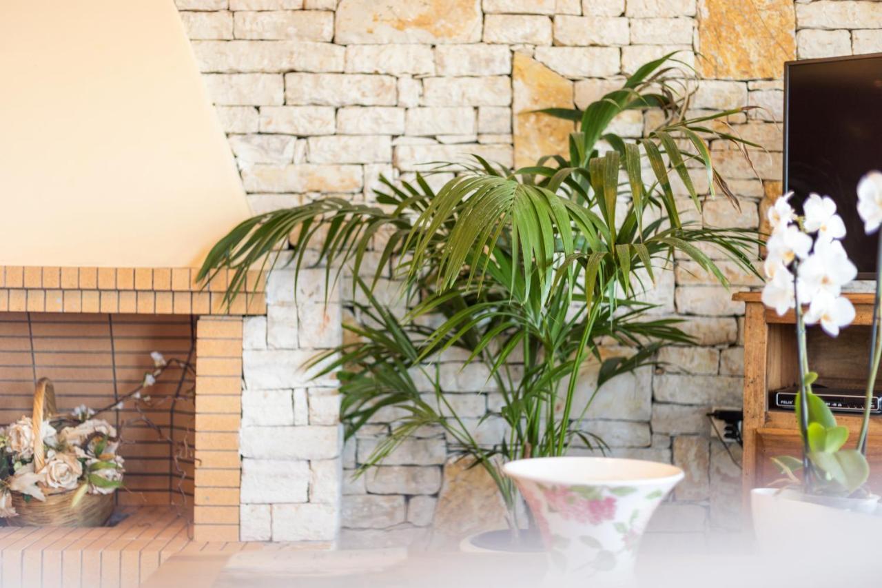 Dendrilia Villa & Suite By Rodostamo Collection Kassiopi Ngoại thất bức ảnh