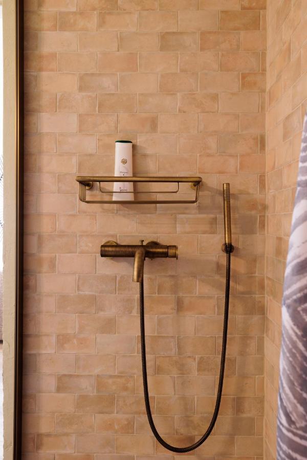 Dendrilia Villa & Suite By Rodostamo Collection Kassiopi Ngoại thất bức ảnh